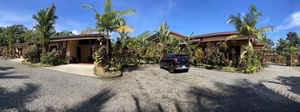 Aunty Arenal Lodge La Fortuna Ngoại thất bức ảnh