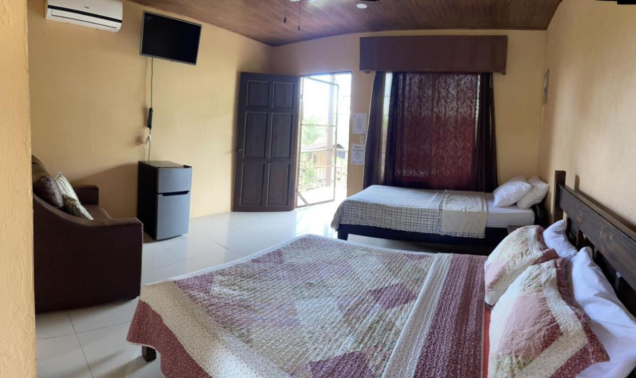 Aunty Arenal Lodge La Fortuna Ngoại thất bức ảnh