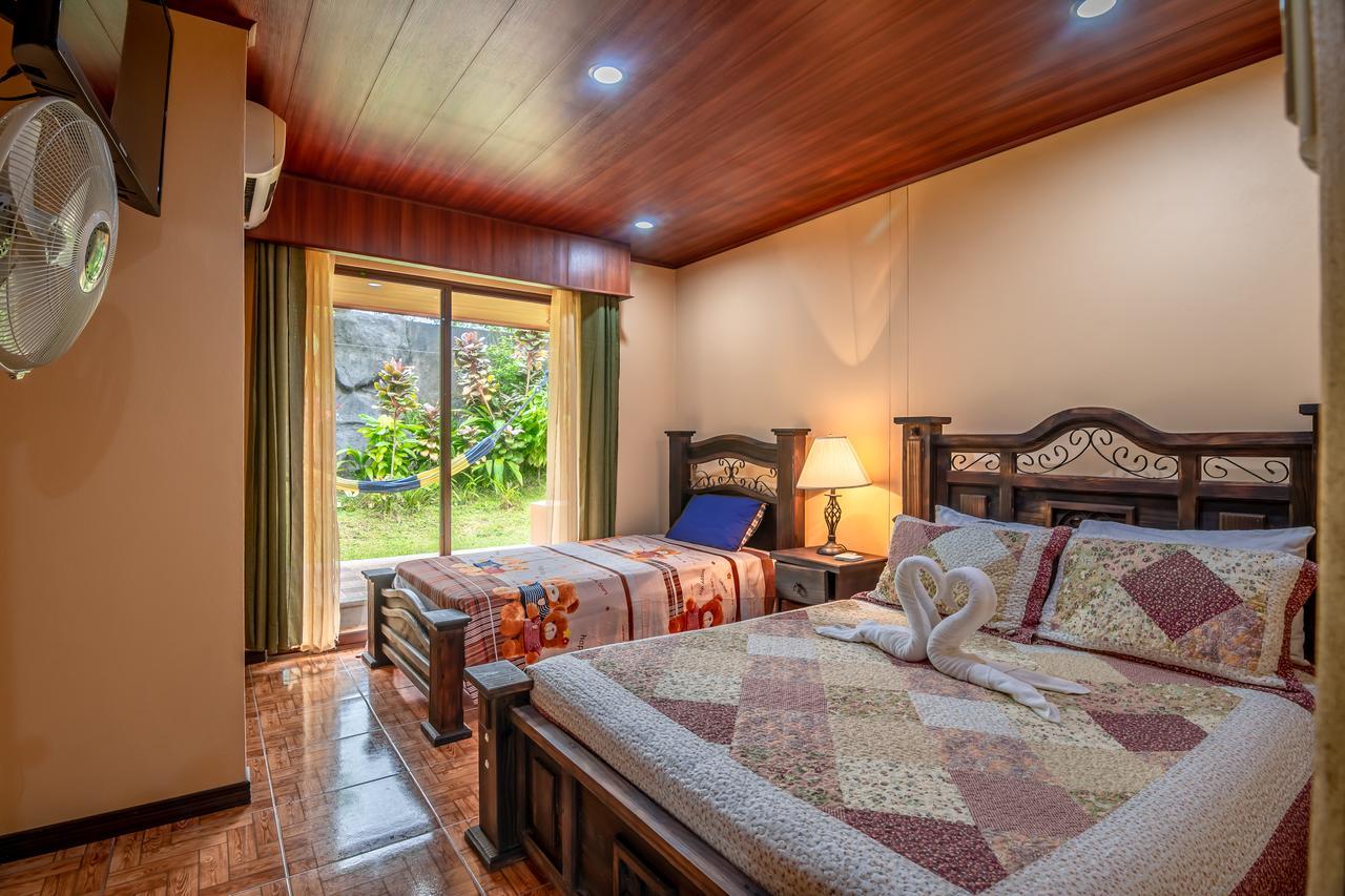 Aunty Arenal Lodge La Fortuna Ngoại thất bức ảnh