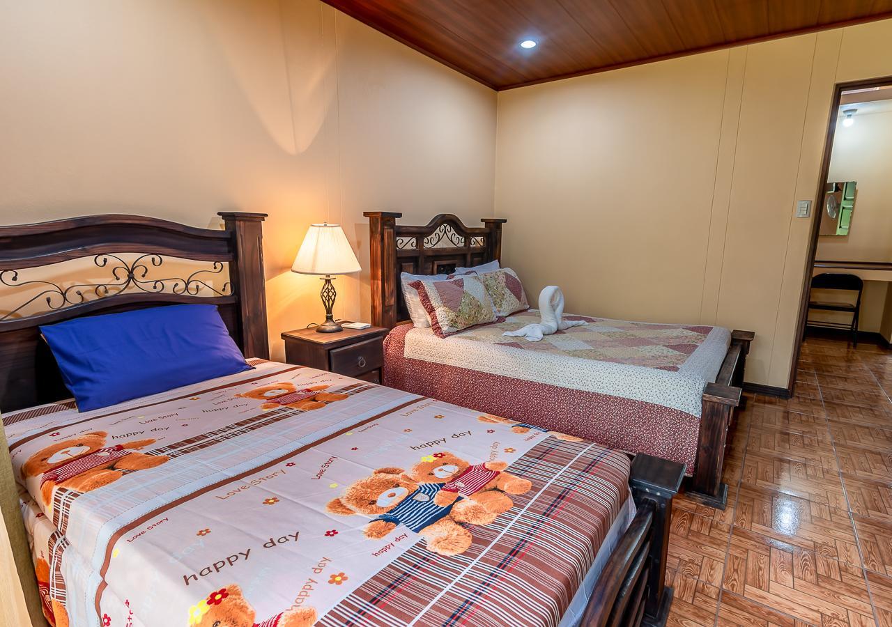 Aunty Arenal Lodge La Fortuna Ngoại thất bức ảnh