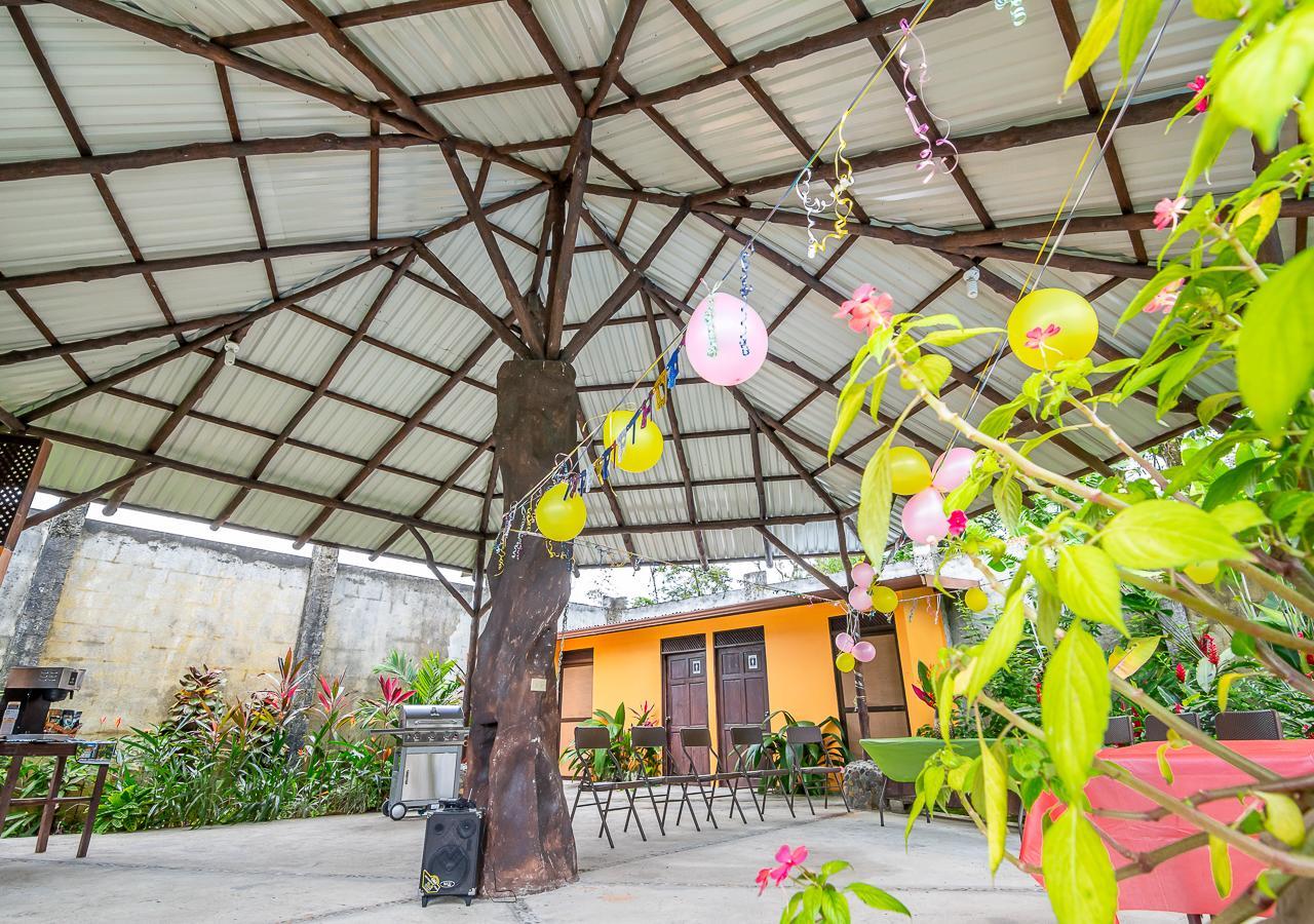 Aunty Arenal Lodge La Fortuna Ngoại thất bức ảnh